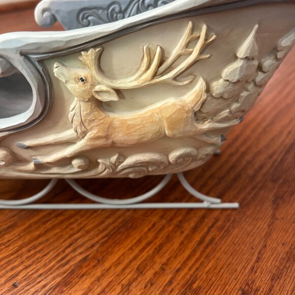 Jim Shore 2022 white woodland deer sleigh centerpiece - Picture 6 of 13